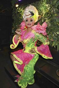 Eröffnung von Olivias Dschungel Bar in Hamburg