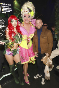 Eröffnung von Olivias Dschungel Bar in Hamburg