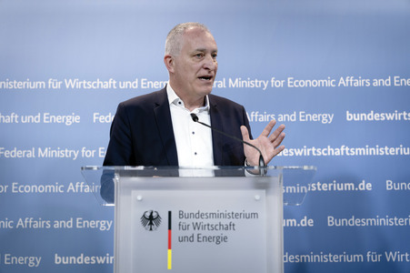 Pressestatement vom Katherina Reiche in Berlin