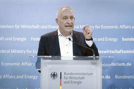 Pressestatement vom Katherina Reiche in Berlin