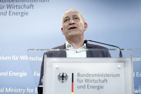 Pressestatement vom Katherina Reiche in Berlin