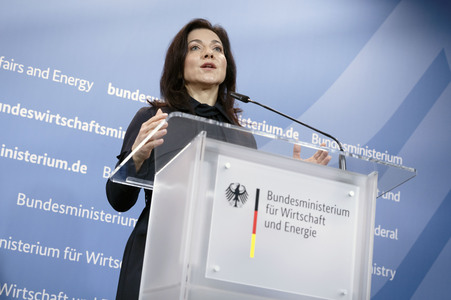 Pressestatement vom Katherina Reiche in Berlin