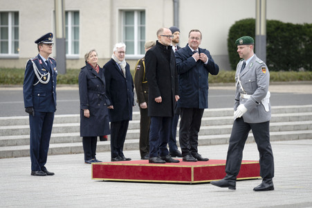 Antrittsbesuch des Verteidigungsministers von Lettland in Berlin