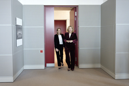 Bundestagspräsidentin Julia Klöckner empfängt die Präsidentin des Europäischen Parlaments in Berlin