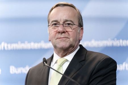 Pressestatement zum Industriedialog Sicherheits- und Verteidigungsindustrie in Berlin