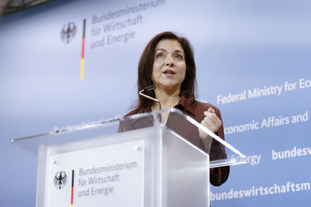 Pressestatement zum Industriedialog Sicherheits- und Verteidigungsindustrie in Berlin