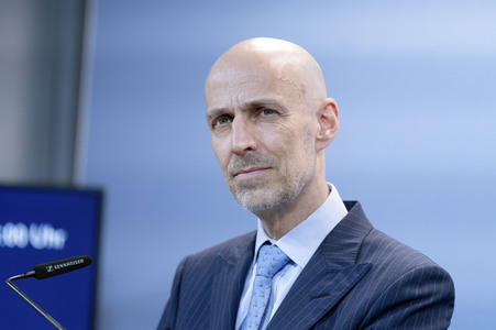 Pressestatement zum Industriedialog Sicherheits- und Verteidigungsindustrie in Berlin