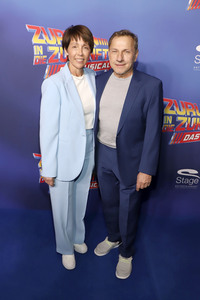Musicalpremiere 'Zurück in die Zukunft' in Hamburg