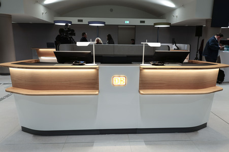 Wiedereröffnung des Reisezentrums und der DB Lounge in Köln