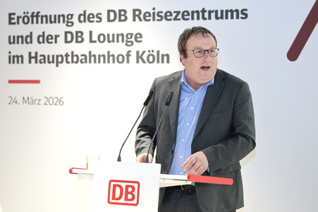 Wiedereröffnung des Reisezentrums und der DB Lounge in Köln