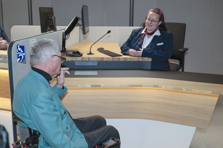 Wiedereröffnung des Reisezentrums und der DB Lounge in Köln