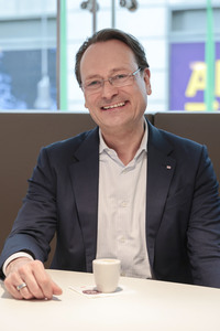 Wiedereröffnung des Reisezentrums und der DB Lounge in Köln