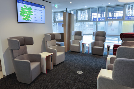 Wiedereröffnung des Reisezentrums und der DB Lounge in Köln