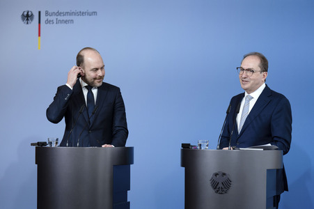 Treffen von Bart van den Brink und Alexander Dobrindt in Berlin