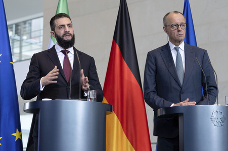 Empfang des Übergangspräsidenten von Syrien im Kanzleramt in Berlin