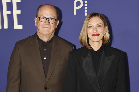 Serienpremiere 'The Miniature Wife' in Los Angeles
