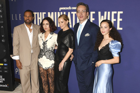 Serienpremiere 'The Miniature Wife' in Los Angeles
