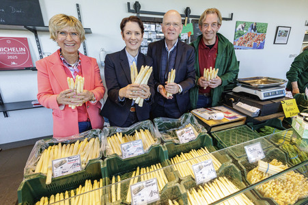 Eröffnung der Spargelsaison 2026 in Köln