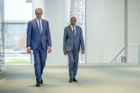 Pressestatement von Friedrich Merz und Mahamud Ali Jussuf  in Berlin