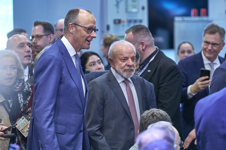 Eröffnungsrundgang auf der Hannover Messe 2026