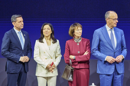 Eröffnungsrundgang auf der Hannover Messe 2026