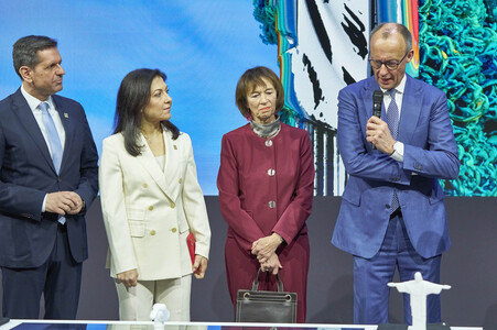 Eröffnungsrundgang auf der Hannover Messe 2026