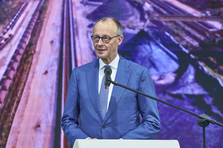 Eröffnungsrundgang auf der Hannover Messe 2026