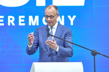 Eröffnungsrundgang auf der Hannover Messe 2026