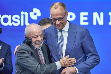 Eröffnungsrundgang auf der Hannover Messe 2026