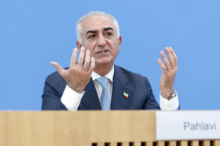 Bundespressekonferenz 'Stellungnahme zur aktuellen Lage im Iran' in Berlin