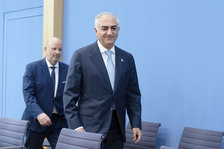 Bundespressekonferenz 'Stellungnahme zur aktuellen Lage im Iran' in Berlin