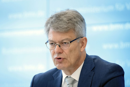 Pressegespräch mit Patrick Schnieder in Berlin