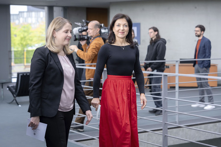 Pressestatement vom Verena Hubertz und Katherina Reiche in Berlin