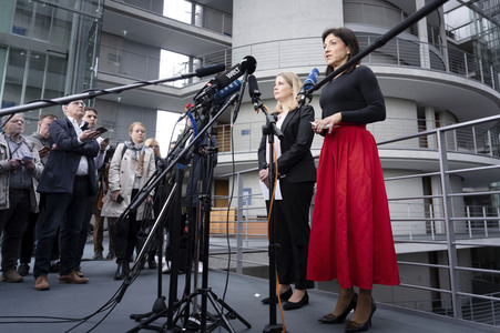 Pressestatement vom Verena Hubertz und Katherina Reiche in Berlin