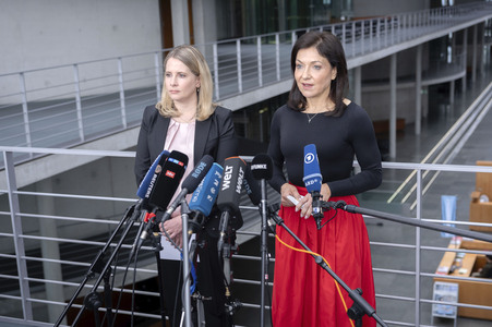 Pressestatement vom Verena Hubertz und Katherina Reiche in Berlin