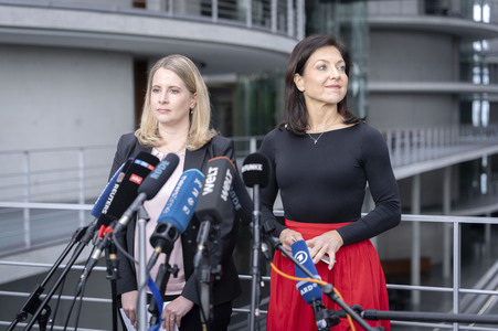 Pressestatement vom Verena Hubertz und Katherina Reiche in Berlin