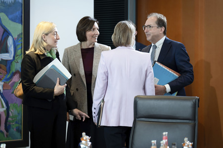 44. Kabinettssitzung des Bundeskabinetts in Berlin