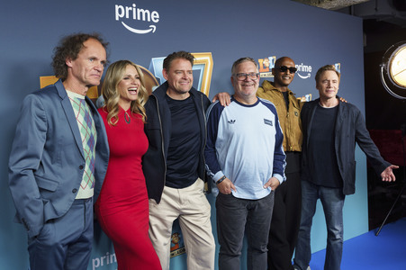 Staffel 7 Premiere 'LOL: Last One Laughing' in München