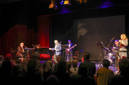 Show 'Unkaputtbar - 90 Jahre Hallervorden' in Berlin