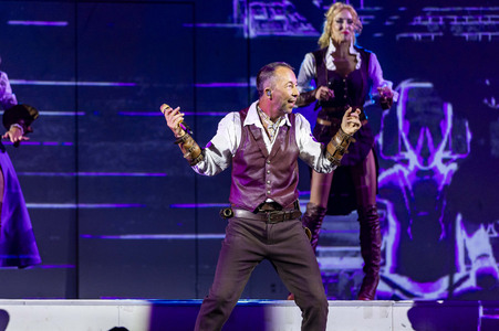 Konzert von DJ BoBo in Erfurt