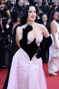 Filmpremiere 'Bitter Christmas', Cannes Film Festival 2026