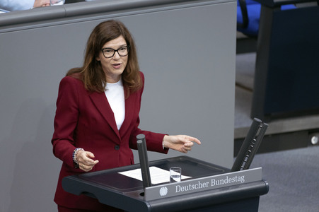 80. Sitzung des Deutschen Bundestages in Berlin
