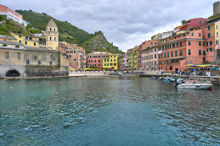 Sightseeing Vernazza