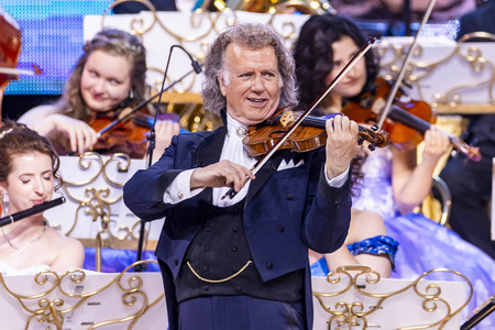 Konzert von André Rieu und dem Johann-Strauss-Orchester in Erfurt