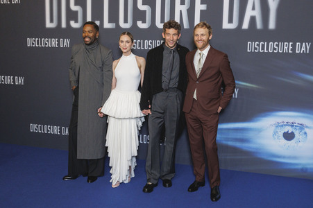 Filmpremiere 'Disclosure Day' in Paris