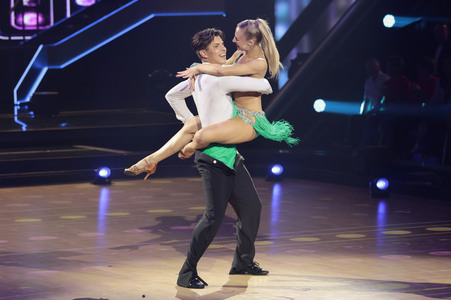 Tanzshow 'Let's Dance - Die große Profi-Challenge' in Köln