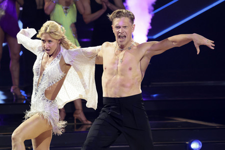 Tanzshow 'Let's Dance - Die große Profi-Challenge' in Köln
