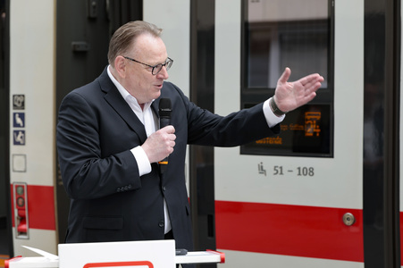 ICE-Zugtaufe im Kölner Hauptbahnof