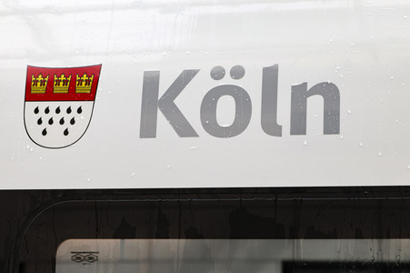 ICE-Zugtaufe im Kölner Hauptbahnof