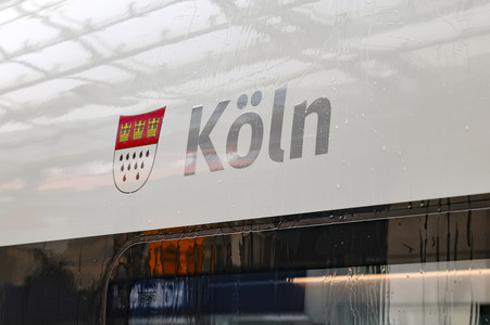 ICE-Zugtaufe im Kölner Hauptbahnof